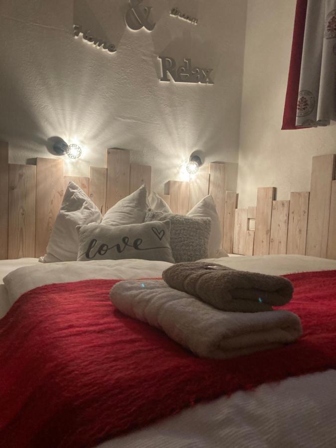 Haus Nohra Bed & Breakfast Санкт Михаел им Лунгау Екстериор снимка