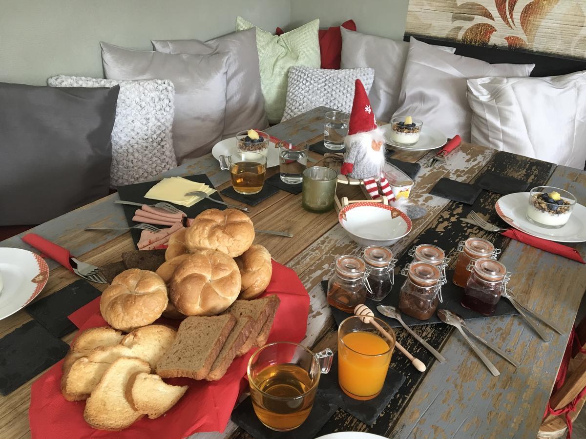 Haus Nohra Bed & Breakfast Санкт Михаел им Лунгау Екстериор снимка