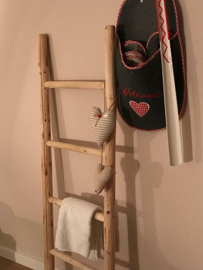 Haus Nohra Bed & Breakfast Санкт Михаел им Лунгау Екстериор снимка